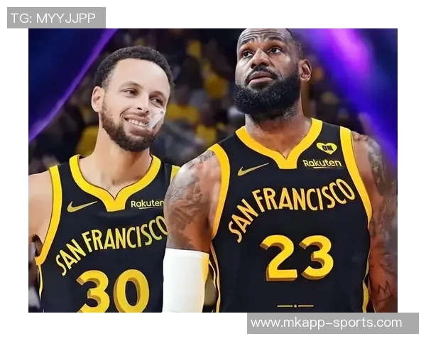 库里与詹姆斯畅谈未来商业合作计划期待共同卖酒的机会