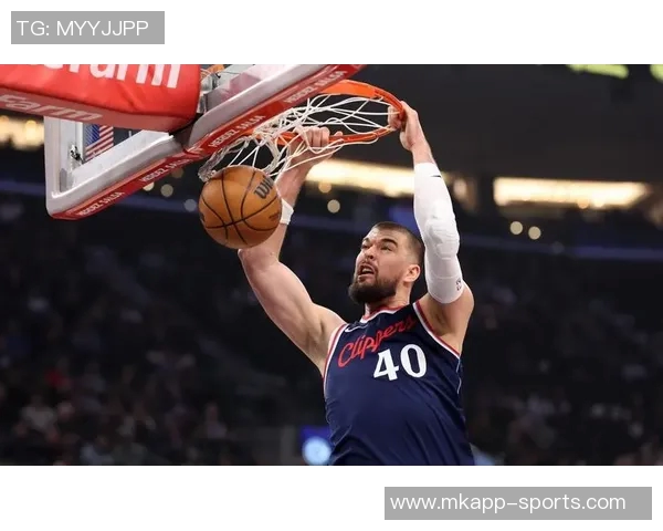 祖巴茨立志争夺最佳防守球员与全明星称更衣室每个人都渴望夺冠